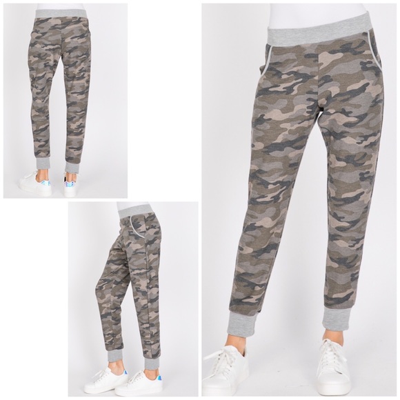 Camo Print Joggers - Picture 5 of 5